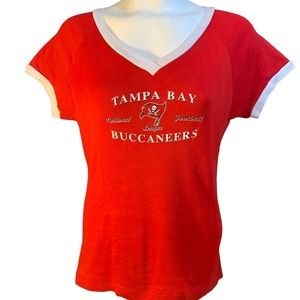 Tamba BAY BUCCANEERS V-NECK T-SHIRT